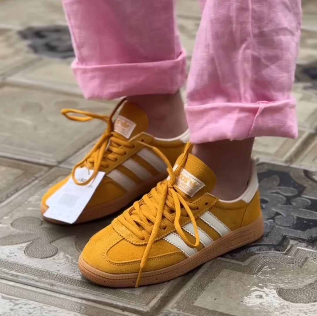Spezial YELLOW