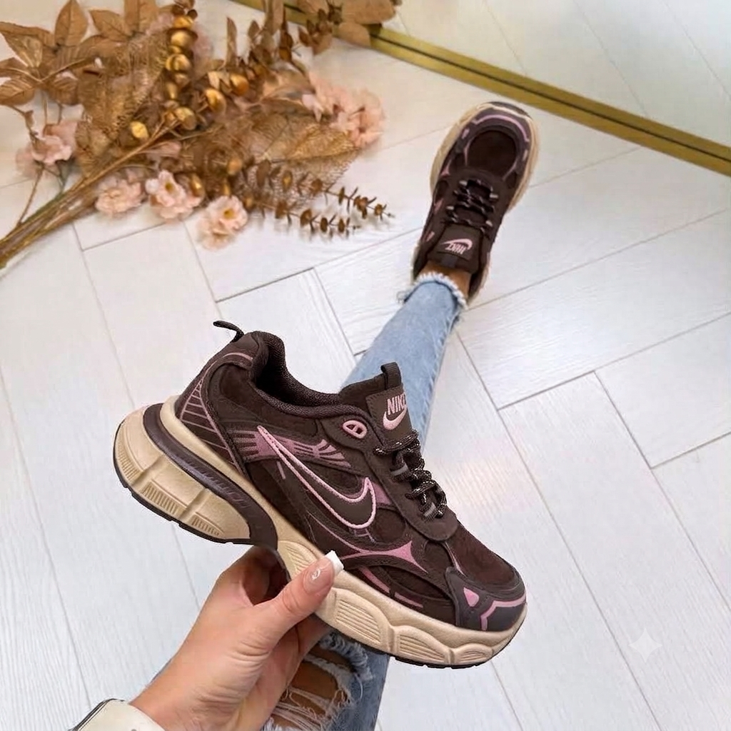 NIKE BROWN PINK